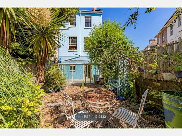 1 Bedroom Flat To Rent In Albany Road, Bristol BS6