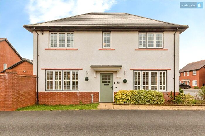 4 Bedroom Detached House For Sale In Bickerton Close, Crewe, Cheshire, CW1