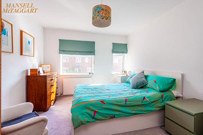 3 Bedroom Terraced House For Sale In Weald Close, Hurstpierpoint, BN6