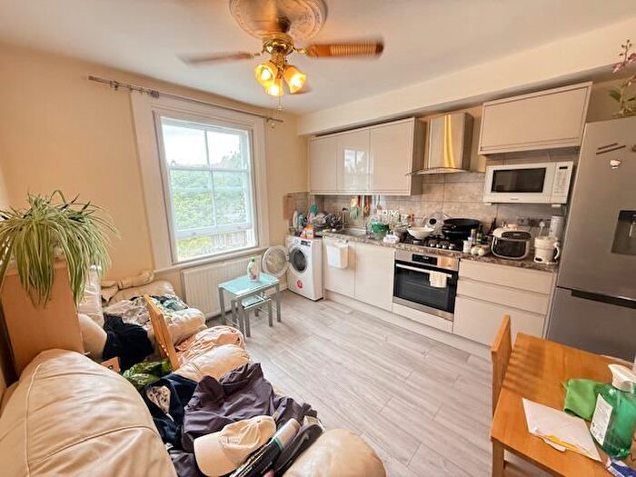 1 Bedroom Flat To Rent In Lowfield Road, West Hampstead, NW6