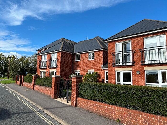 2 Bedroom Retirement Property For Sale In Southampton Road, SO45