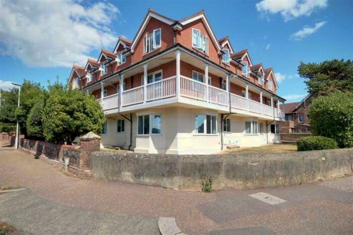 1 Bedroom Apartment To Rent In Grove Road, Worthing, BN14