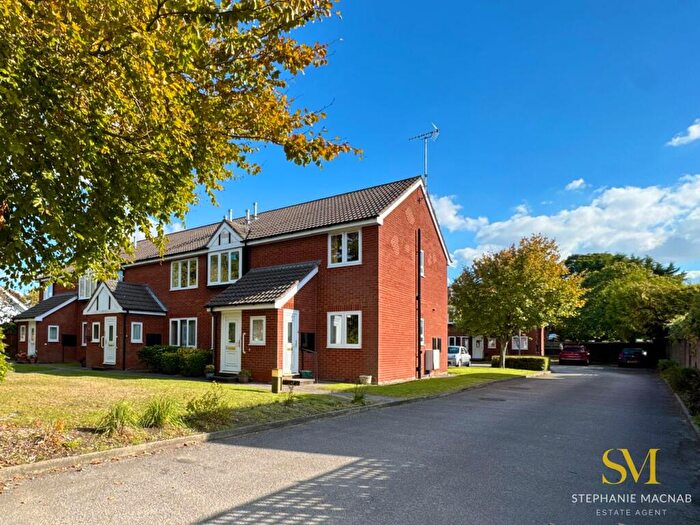 2 Bedroom Flat For Sale In Manor Lodge, Old Town Lane, Formby, L37