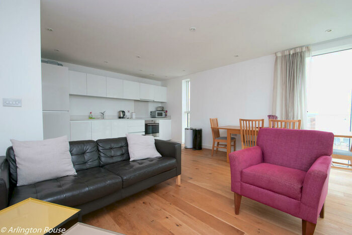 3 Bedroom Property To Rent In Waterside Apartments, Goodchild Road, Manor House, London, N4