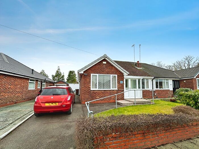 3 Bedroom Semi Detached Bungalow For Sale In Purbeck Drive, Bury, BL8
