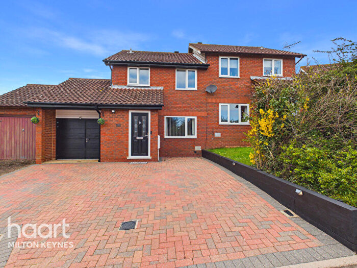 3 Bedroom Semi Detached House For Sale In Huntingbrooke, Great Holm, MK8