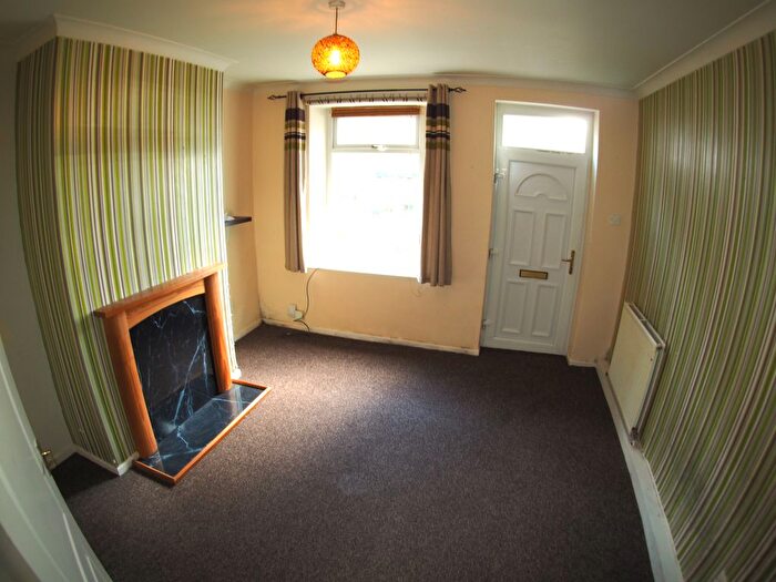 2 Bedroom End Terrace House For Sale In Rhodes Terrace, Barnsley, S70