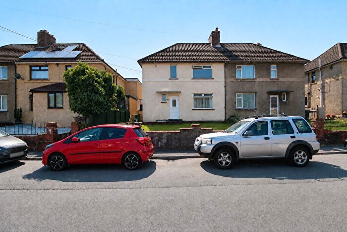3 Bedroom Semi-Detached House For Sale In Tai Newydd, Ynysybwl, Pontypridd, CF37
