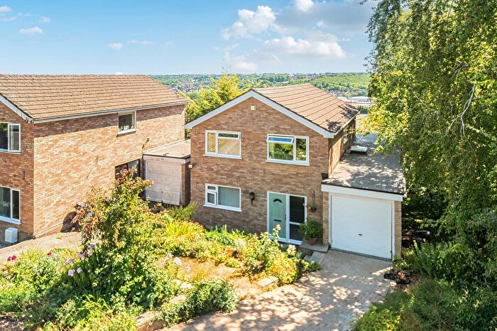 4 Bedroom Detached House For Sale In Curlew Close, High Wycombe, HP13