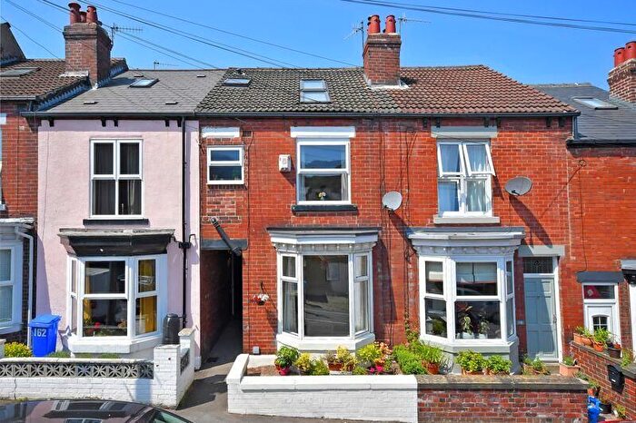 3 Bedroom Terraced House For Sale In Blair Athol Road, Banner Cross, S11