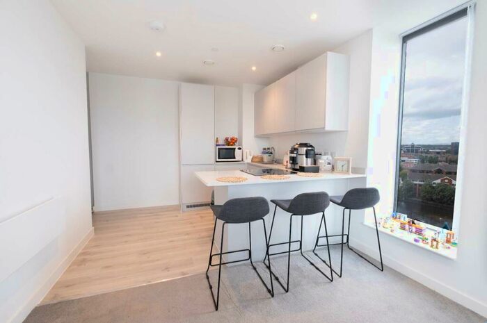 2 Bedroom Flat To Rent In Wharf End, Trafford Park, Manchester, M17