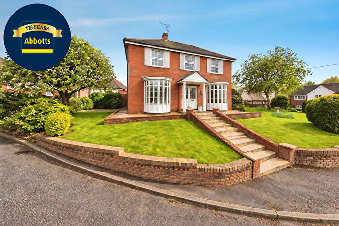 4 Bedroom Detached House To Rent In The Spires, Great Baddow -, CM2