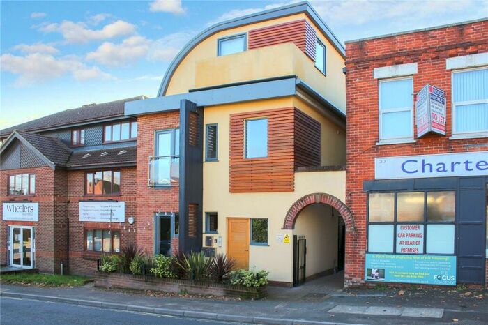 1 Bedroom Apartment To Rent In Seco House, Fleet, GU52