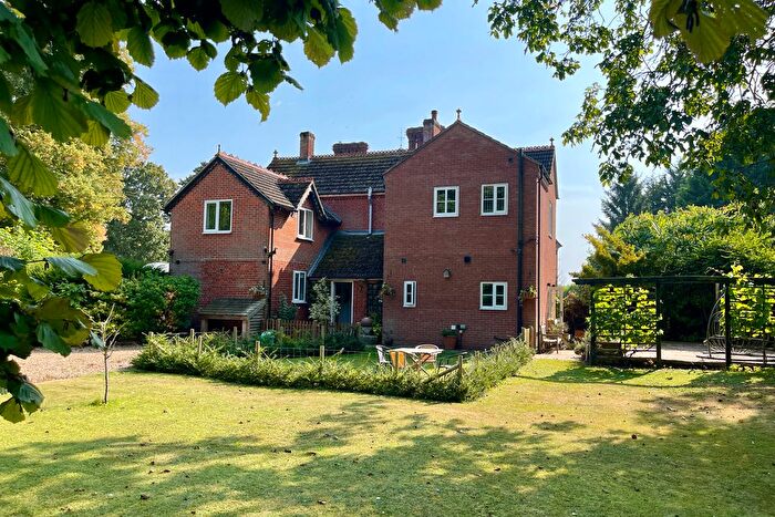 5 Bedroom Detached House For Sale In Lodge Road, Feltwell, Thetford, IP26