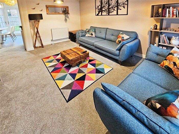 3 Bedroom Terraced House For Sale In Woodland Crescent, Hatfield, Doncaster, South Yorkshire, DN7