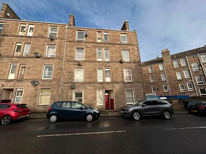 1 Bedroom Flat To Rent In Strathmore Avenue, Dundee, DD3