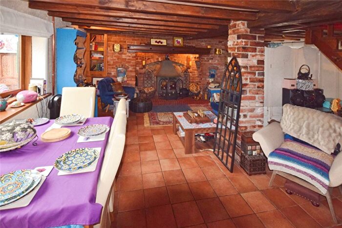 2 Bedroom Detached House For Sale In Little Hallam Lane, Ilkeston, Derbyshire, DE7