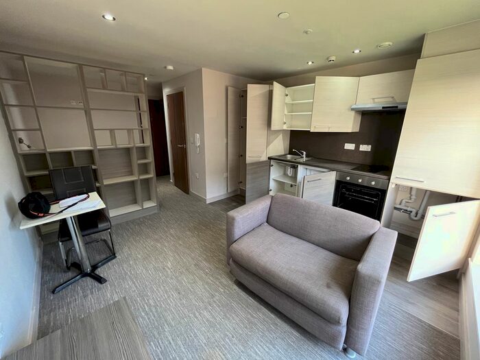 Studio To Rent In Crook Street, Bolton, BL3