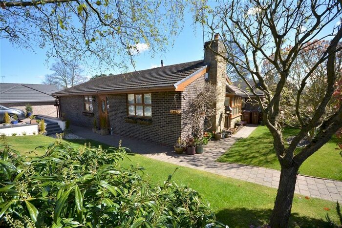 3 Bedroom Bungalow To Rent In Flounders Hill, Ackworth, WF7