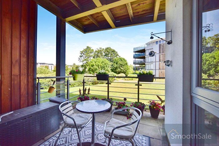2 Bedroom Flat For Sale In Cornhill Place, Maidstone, ME15