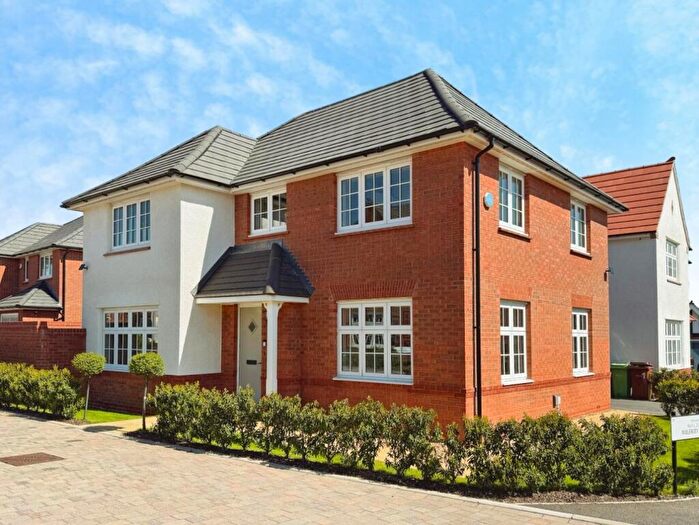 4 Bedroom Detached House For Sale In Palmer Avenue, Woodford, SK7