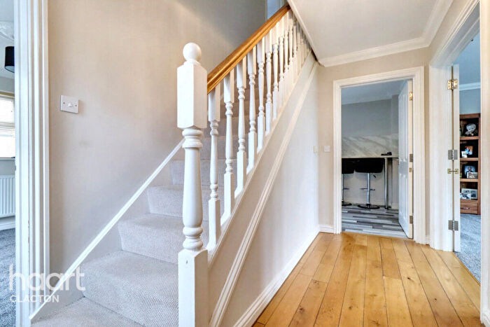 6 Bedroom Detached House For Sale In Colchester Road, Clacton-On-Sea, CO16