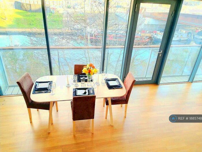 2 Bedroom Flat To Rent In Roach Road, London, E3