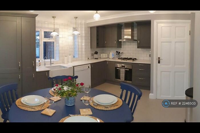 2 Bedroom Maisonette To Rent In Thornbridge Road, Iver Heath, SL0