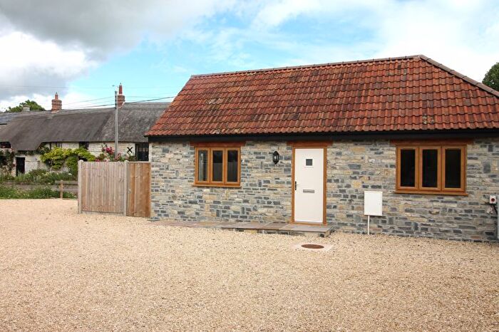 1 Bedroom Bungalow To Rent In Pitney, Langport, TA10