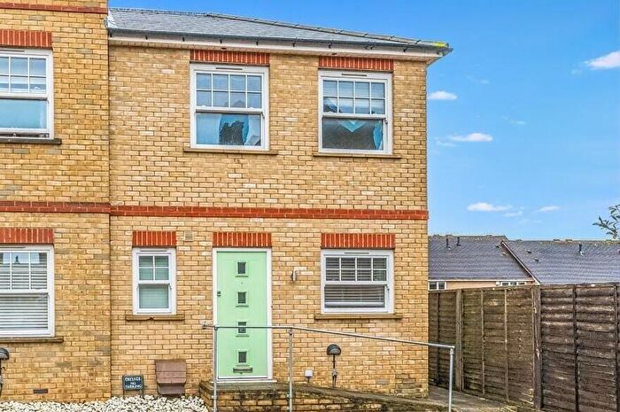 2 Bedroom End Of Terrace House For Sale In Viscount Mews, Chislehurst, Kent, BR7