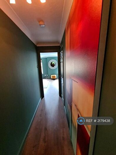 1 Bedroom Flat To Rent In Southgate Road, London, N1