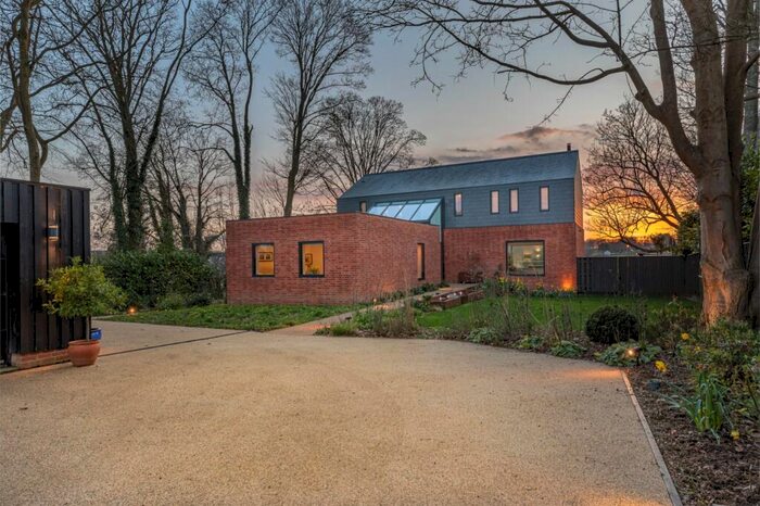 5 Bedroom Detached House For Sale In Mount Hermon Road, Palestine, Andover, Hampshire, SP11