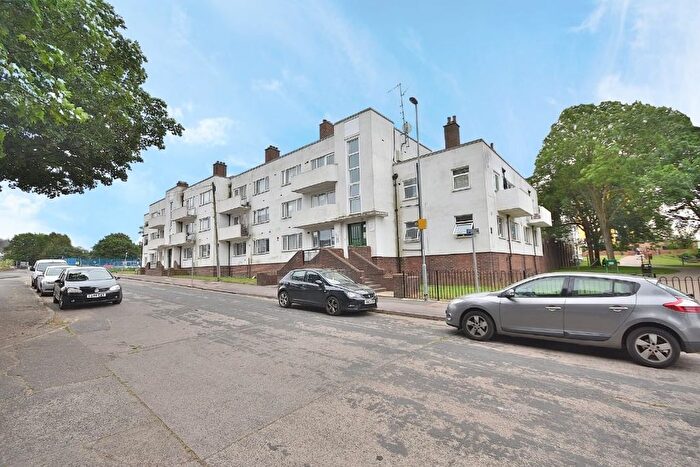 2 Bedroom Flat For Sale In Castle Street, Northampton, NN1