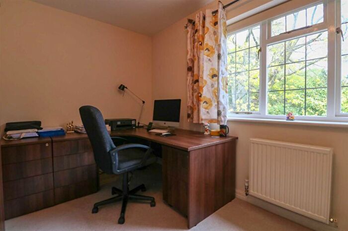 6 Bedroom Detached House To Rent In Hazlemere Drive, Four Oaks Estate, B74