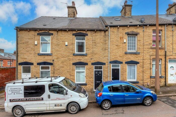 3 Bedroom Terraced House To Rent In Day Street, Barnsley, S70
