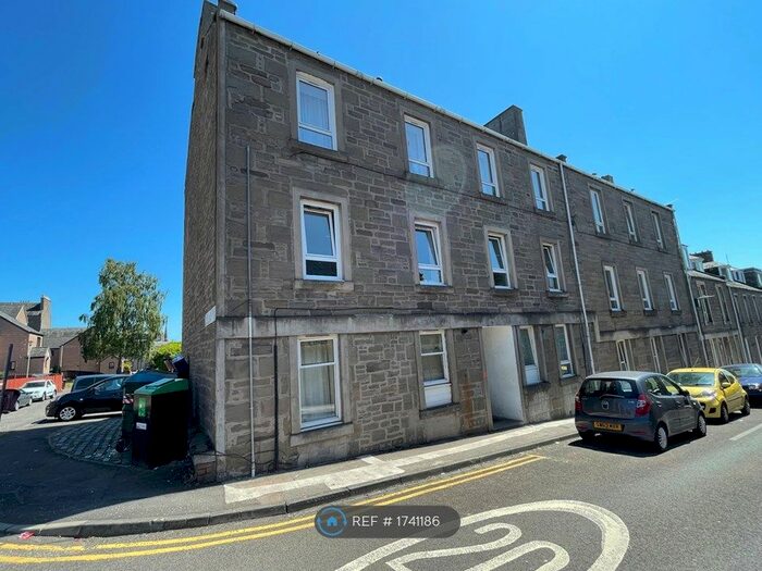 2 Bedroom Flat To Rent In Thomson Street, Dundee, DD1