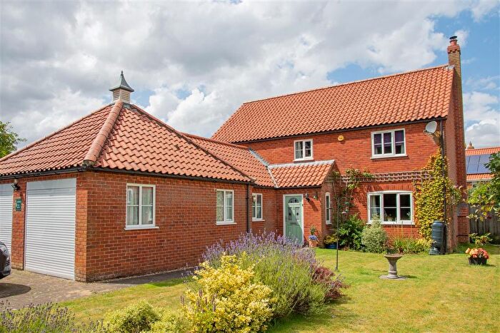 4 Bedroom Detached House For Sale In Saxon Meadows, Bawdeswell, Dereham, NR20