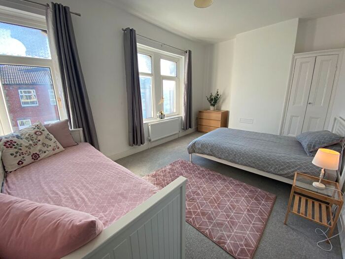 4 Bedroom Terraced House To Rent In Railway Street, Cardiff, CF24