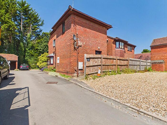 1 Bedroom Terraced House To Rent In Phoenix Court, Kingsclere, RG20
