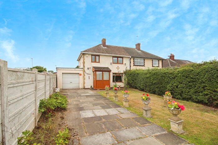 3 Bedroom Semi-Detached House For Sale In Haverdale Road, Wakefield, WF4