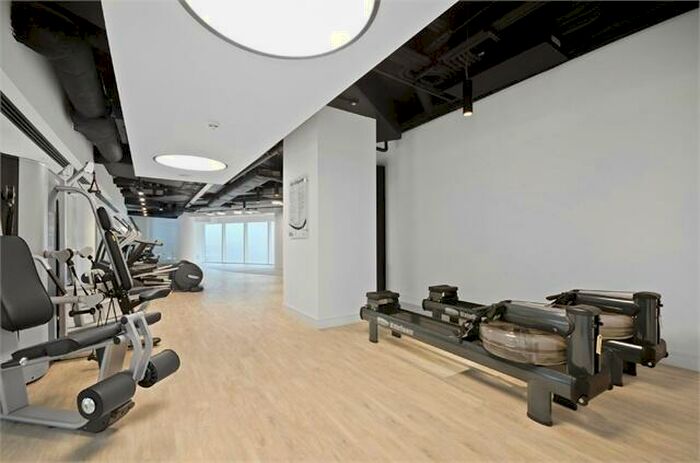 2 Bedroom Apartment To Rent In Pinnacle Apartments, Saffron Central Square, Croydon, CR0