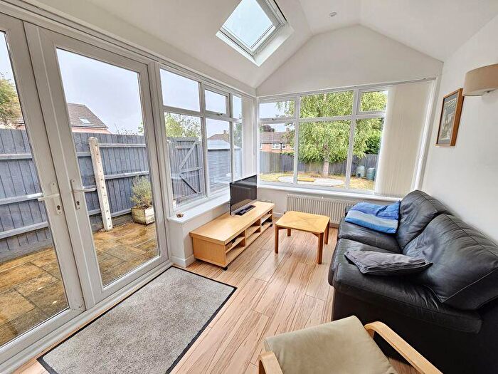 2 Bedroom Flat To Rent In Whitfield Road, Dorchester, DT1
