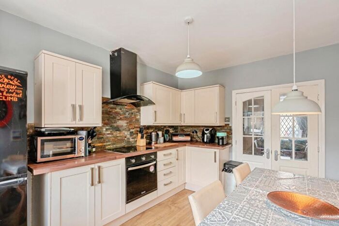 2 Bedroom Terraced House For Sale In Cross Street, Worsthorne, Burnley, Lancashire, BB10