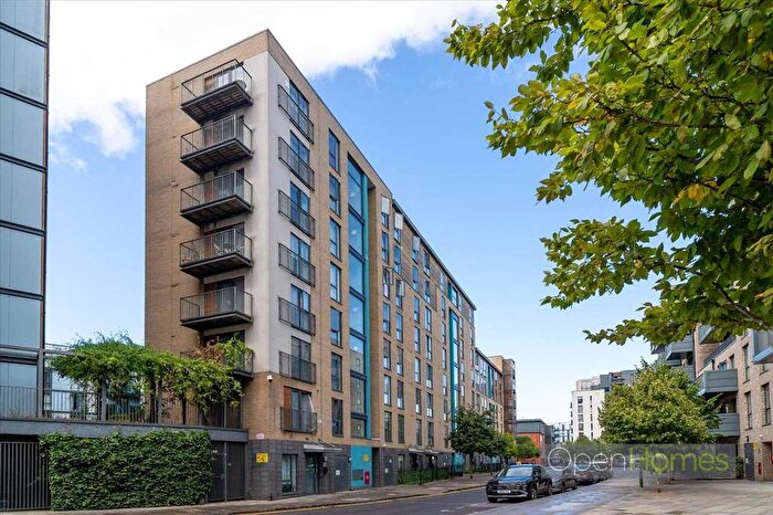 1 Bedroom Flat For Sale In Crawford Court, Charcot Road, Colindale, NW9