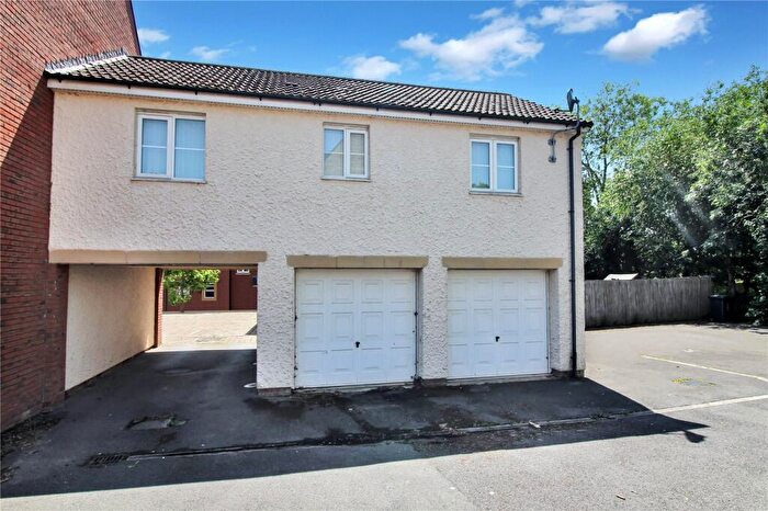 1 Bedroom Terraced House For Sale In Britten Road, Redhouse, Swindon, Wiltshire, SN25