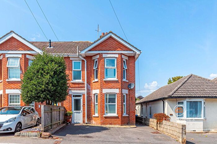 3 Bedroom Semi-detached House For Sale In Uppleby Road, Poole, BH12