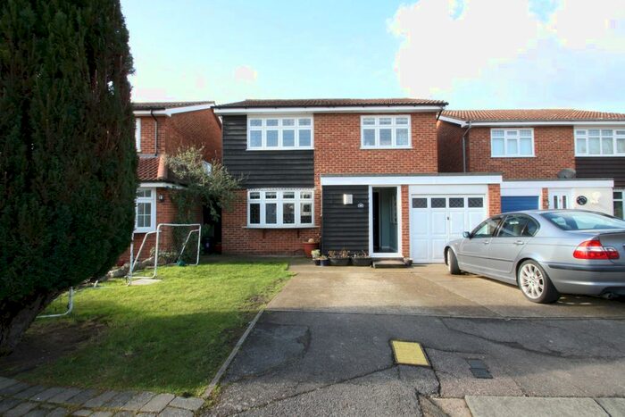 4 Bedroom Detached House To Rent In Marlborough Close, Grays, RM16