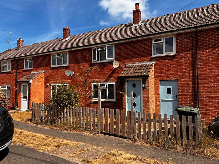 3 Bedroom Terraced House For Sale In Calshot Close, Calshot, Southampton, SO45