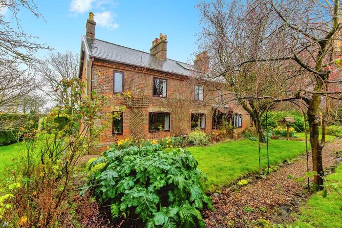 6 Bedroom Detached House For Sale In East Bank, Sutton Bridge, Spalding, PE12