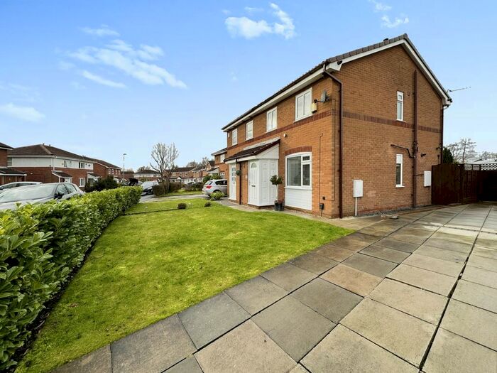2 Bedroom Semi-Detached House To Rent In Lockerbie Close, Warrington, WA2